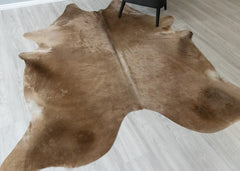 (Rare) Gris Tan Cowhide Rug (Size: 240 x 210 CM) CHR2401