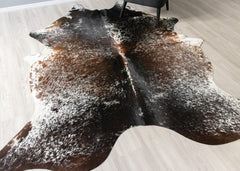 (Rare) Salt Pepper Tri-Color Cowhide Rug (Size: 260 X 210 CM) CHR2425