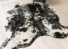 Salt Pepper Black & White Cowhide Rug (Size: 240 X 200 CM) CHR2431