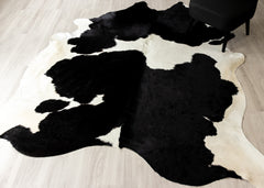 Black And White Cowhide Rug (Size: 260 x 220 CM)