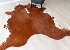 Hereford Brown And White Cowhide Rug (Size: 230 x 200 CM)