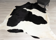 Black And White Cowhide Rug (Size: 240 x 210 CM)