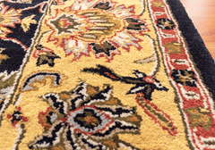 Floral Oriental Wool Rug
