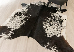 Salt Pepper Black & White Cowhide Rug (Size: 210 X 200 CM) CHR1894