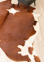 Brown And White Cowhide Rug (Size: 240 X 230 CM) CHR2215