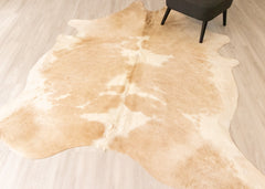 Beige And White Cowhide Rug (Size: 250 X 200 CM) CHR2225