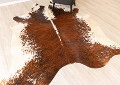 Medium White Spine Belly Brindle Cowhide Rug (Size: 250 X 210 CM) CHR2228