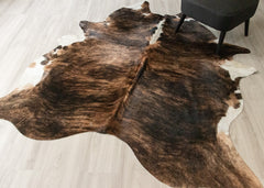 Dark White Spine Belly Brindle Cowhide Rug (Size: 240 X 200 CM) CHR2531