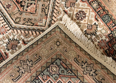 Oriental Agra Hand-Knotted Wool Hallway Indian Runner Rug - 84 x 350 CM