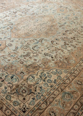 Vintage Nain Hand-Knotted Wool Persian Rug (Size: 300 X 390 CM)