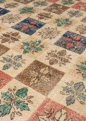 Vintage Hand-Knotted Turkish Rug