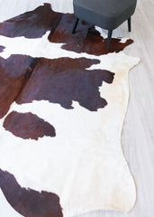 Brown And White Cowhide Rug (Size: 270 X 220 CM) CHR2166