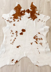 Calfskin - Brown/White (Size: 110 X 90 CM)