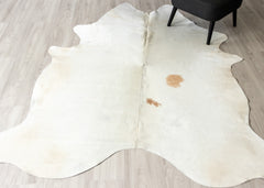 Off White Cowhide Rug (Size: 230 X 200 CM)