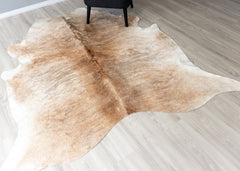 Light Brindle Cowhide Rug (Size: 210 X 210 CM)