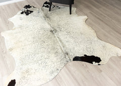 Salt Pepper Black & White Cowhide Rug (Size: 210 X 180 CM)