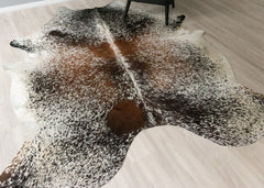(Rare) Salt Pepper Tri-Color Cowhide Rug (Size: 250 X 220 CM) CHR2446
