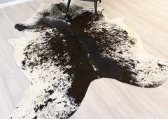 Salt Pepper Black & White Cowhide Rug (Size: 230 X 200 CM) CHR2147