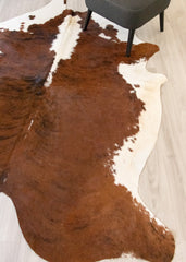 Medium White Spine Belly Brindle Cowhide Rug (Size: 230 X 200 CM) CHR2149