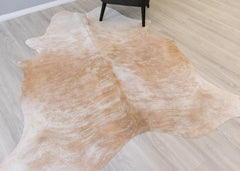 (Rare) Light Brindle Cowhide Rug (Size: 220 X 190 CM) CHR2119