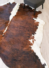 Dark White Spine Belly Brindle Cowhide Rug (Size: 250 X 220 CM) CHR2085