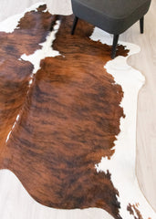 Medium White Spine Belly Brindle Cowhide Rug (Size: 220 X 210 CM) CHR2087
