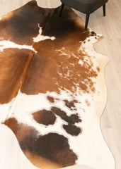 Reddish Cowhide Rug (Size: 250 X 200 CM) CHR2240