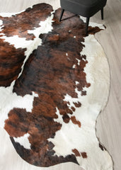 Exotic Tricolor Cowhide Rug (Size: 270 X 220 CM) CHR2606