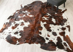 Exotic Tricolor Cowhide Rug (Size: 240 X 210 CM) CHR2611