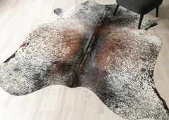 (Rare) Salt Pepper Tri-Color Cowhide Rug (Size: 230 X 200 CM) CHR2603