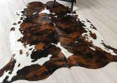 Exotic Tricolor Cowhide Rug (Size: 230 X 200 CM) CHR2629