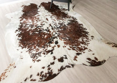 Exotic Tricolor Cowhide Rug (Size: 250 X 220 CM) CHR2617