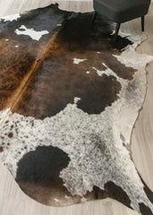 extra large cowhide rug
