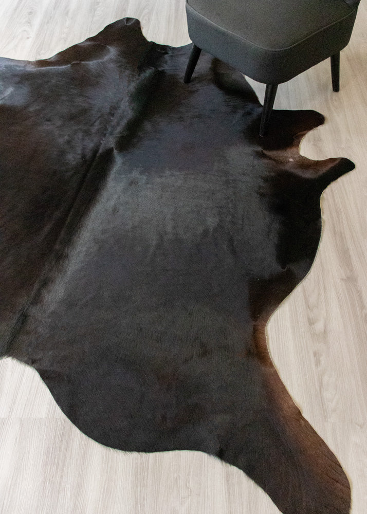 extra large cowhide rug