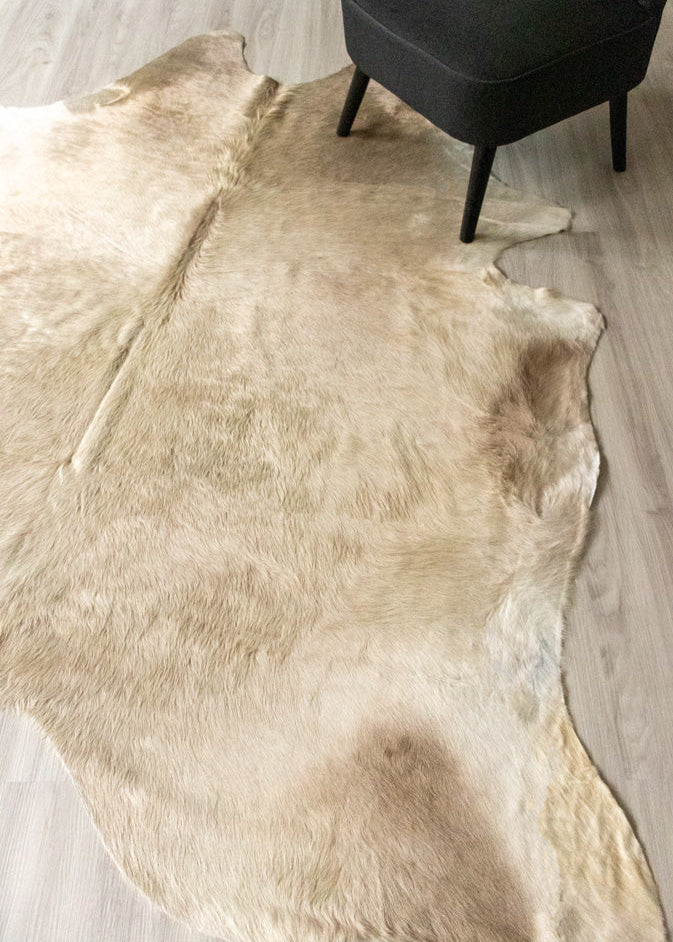 extra large cowhide rug
