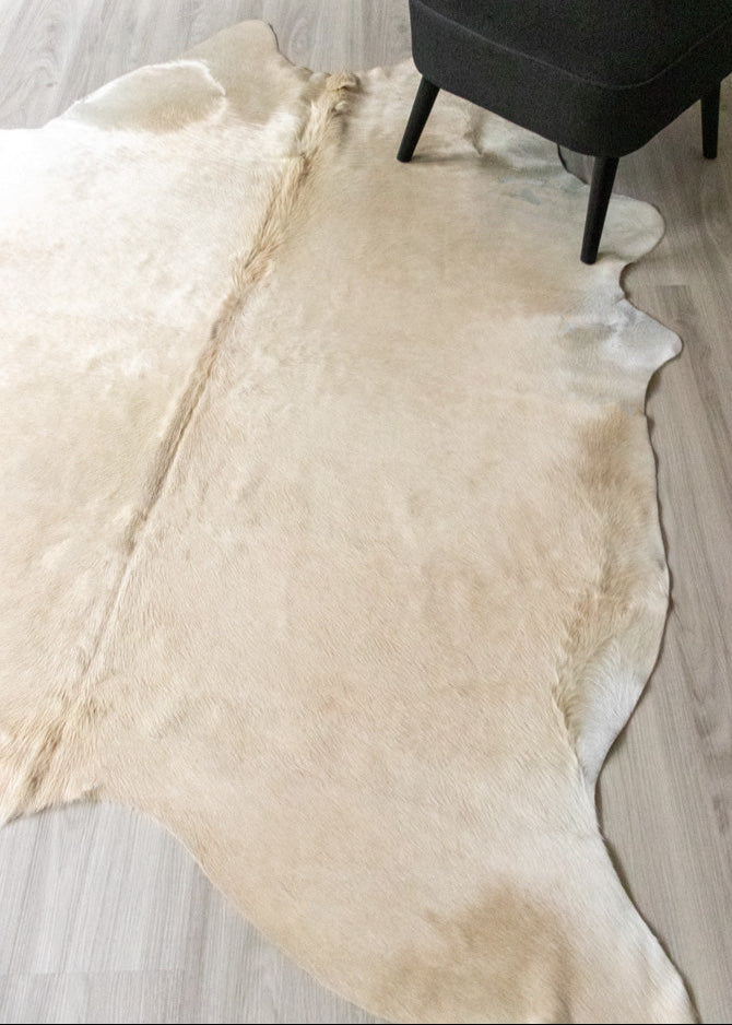 extra large cowhide rug