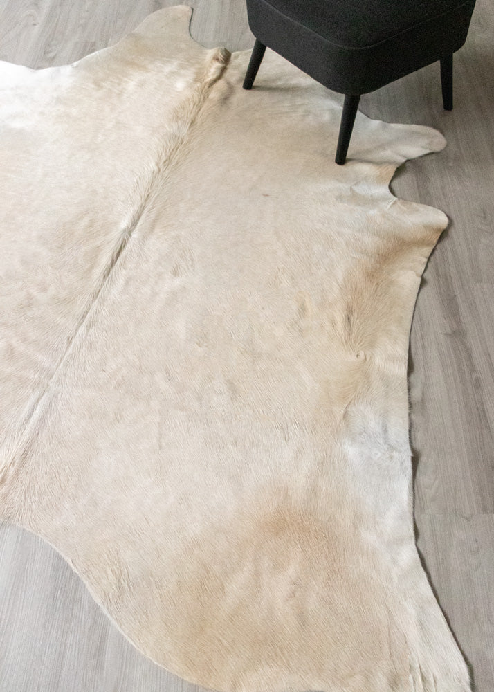 extra large cowhide rug