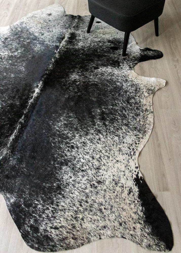 extra large cowhide rug