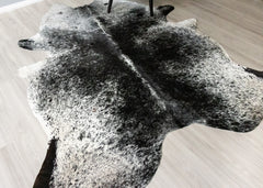 Salt Pepper Black & White Cowhide Rug (Size: 250 X 210 CM) CHR1842