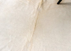 (Rare) Cream Off White Cowhide Rug (Size: 240 X 200 CM) CHR1822