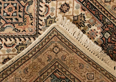 Oriental Agra Hand-Knotted Wool Hallway Indian Runner Rug - 80 x 210 CM