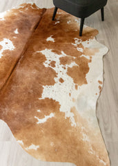 Brown And White Cowhide Rug (Size: 230 X 200 CM) CHR2323