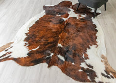 Exotic Tricolor Cowhide Rug (Size: 230 X 200 CM) CHR2019