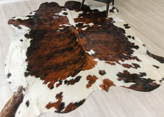 Exotic Tricolor Cowhide Rug (Size: 230 X 210 CM) CHR2327
