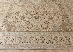 Vintage Arak Hand-Knotted Wool Persian Rug (Size: 290 X 410 CM)