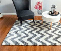 White And Grey Modern Shaggy Rug