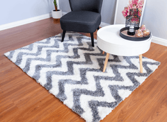 White And Grey Modern Shaggy Rug