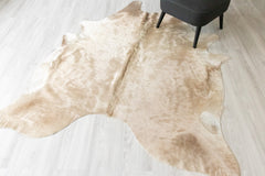 (Rare) Champagne Cowhide Rug (Size: 220 X 180 CM) CHR2397