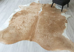 (Rare) Palomino Cowhide Rug (Size: 270 X 230 CM) CHR2405