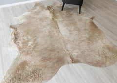 (Rare) Champagne Cowhide Rug (Size: 260 X 230 CM) CHR2407